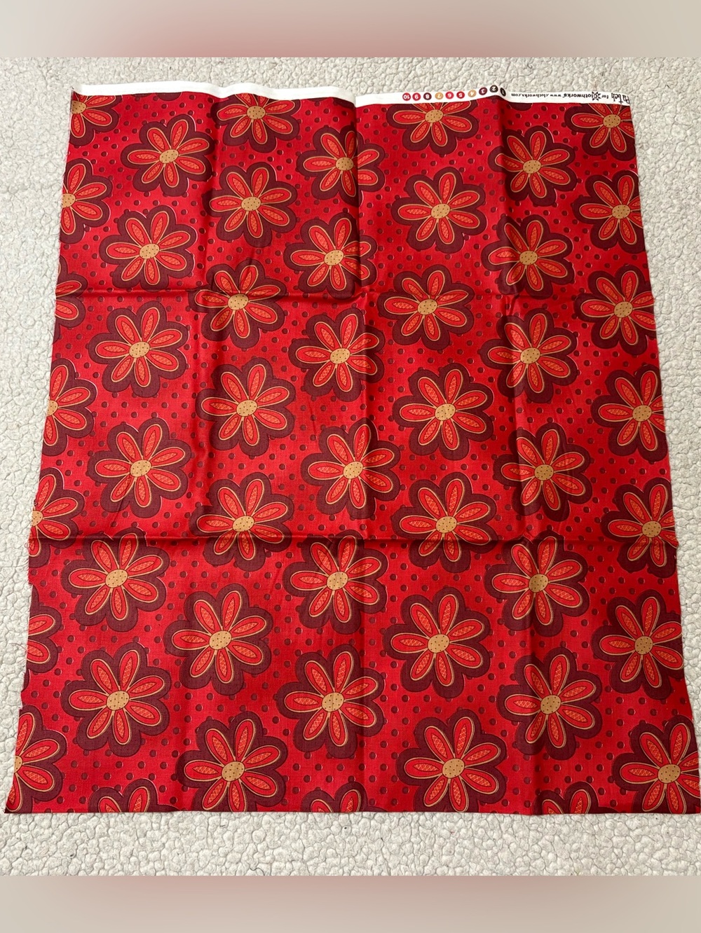 Bold Daisy Print Fabric